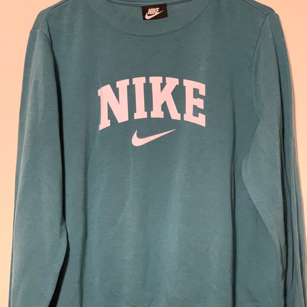 Nike crew neck